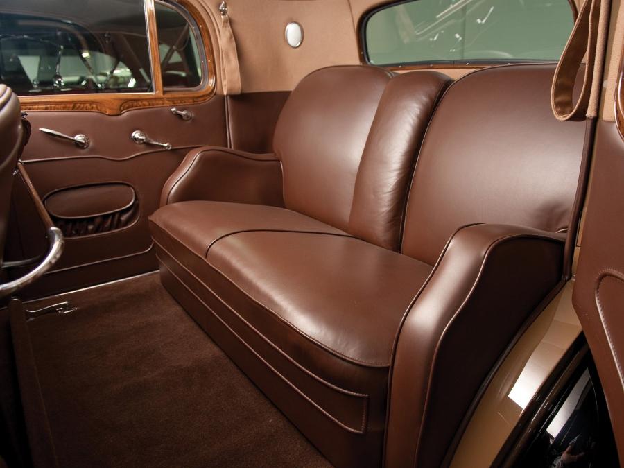  Buick Series 90 Club Sedan 1934 года  (фото 3 из 24)